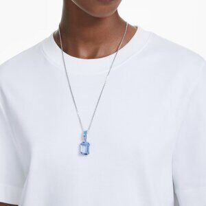 BRAND NEW! Swarovski MILLENIA Pendant Necklace Blue Octogon AUTHENTIC
